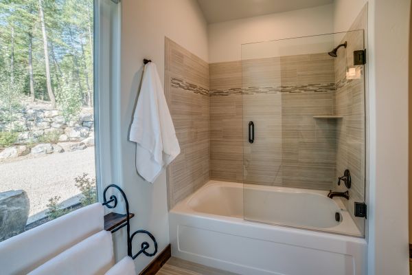 Bathroom Tub Installation in Huntington