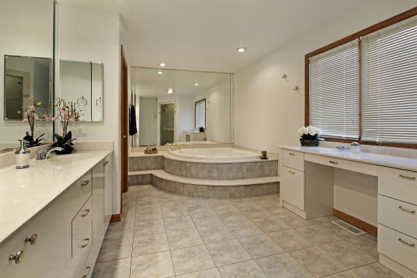 Step In Tub Installation in Huntington